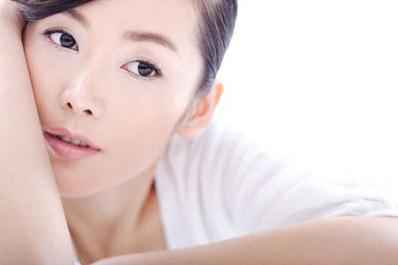 经常熬夜的人应该怎样保养皮肤?经常熬夜的人吃什么好