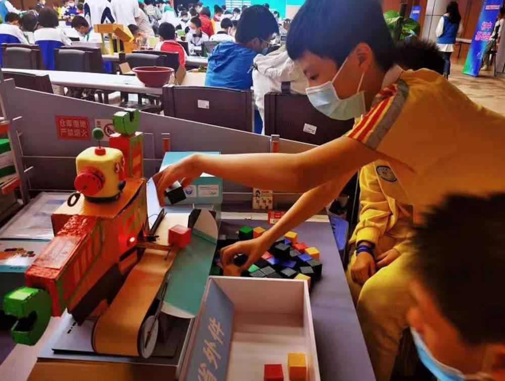比技术、赛创意,2020年第九届广东省创意机器人大赛成功举行