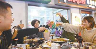 10月份,我国餐饮收入增速实现年内首次转正