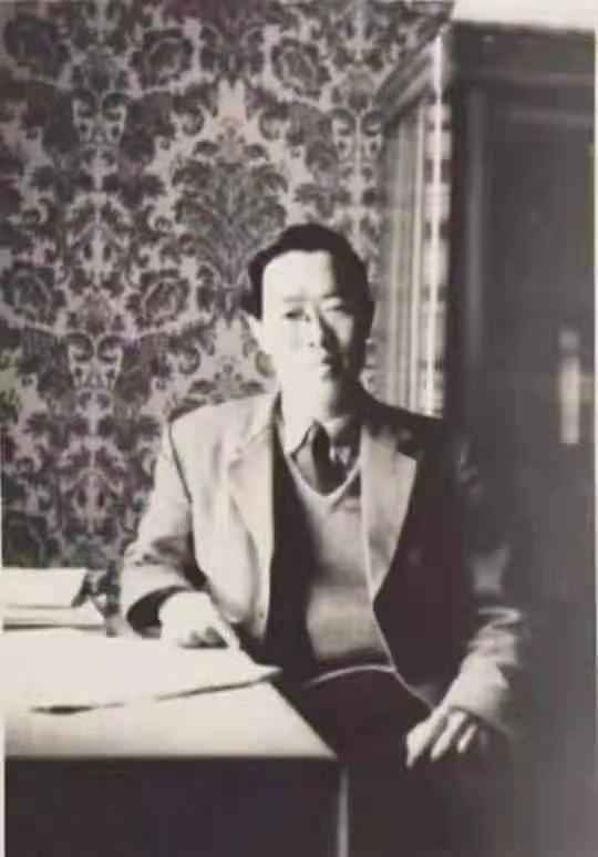 培养青少年走上科学舞台，是一个有远见的社会