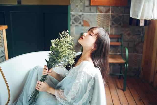 前妻爱上别人了怎么挽回?需要注意这些! 前妻爱上别人了怎么挽回?需要注意这些!