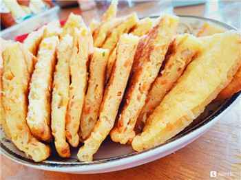 001 鸡蛋和金针菇的碰撞:松软煎饼,孩子超爱~