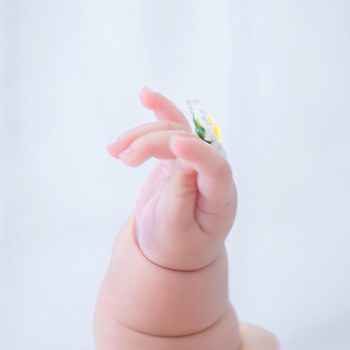 宝宝的指甲也会出问题！盘点常见病症