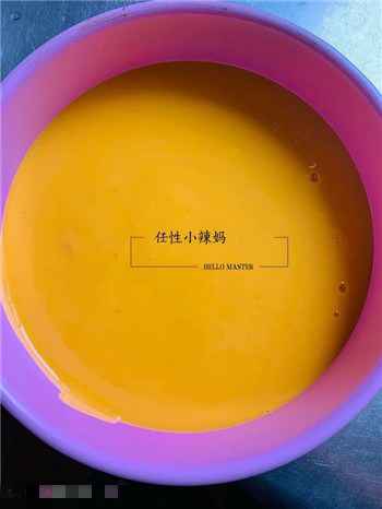 012 自制芒果慕斯蛋糕,冰爽清甜,不用烤箱就能做!