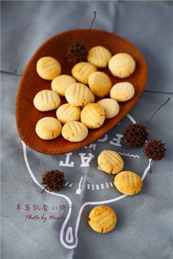 1 午后の美味 草莓乳酪小饼干