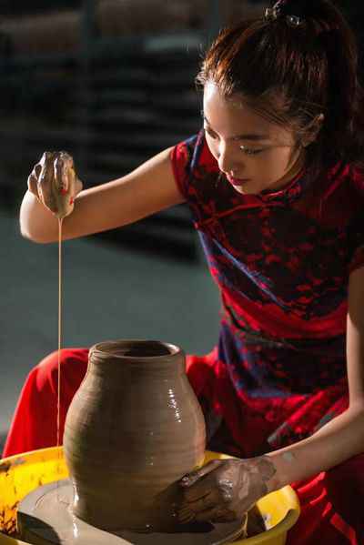 孙天舒:找到神秘钥匙,破译辽瓷“密码”