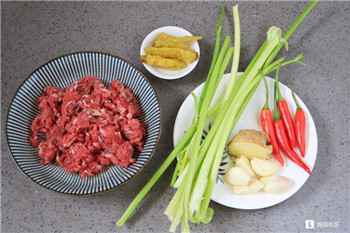 004 几分钟搞定一道湘式小炒,开胃又下饭