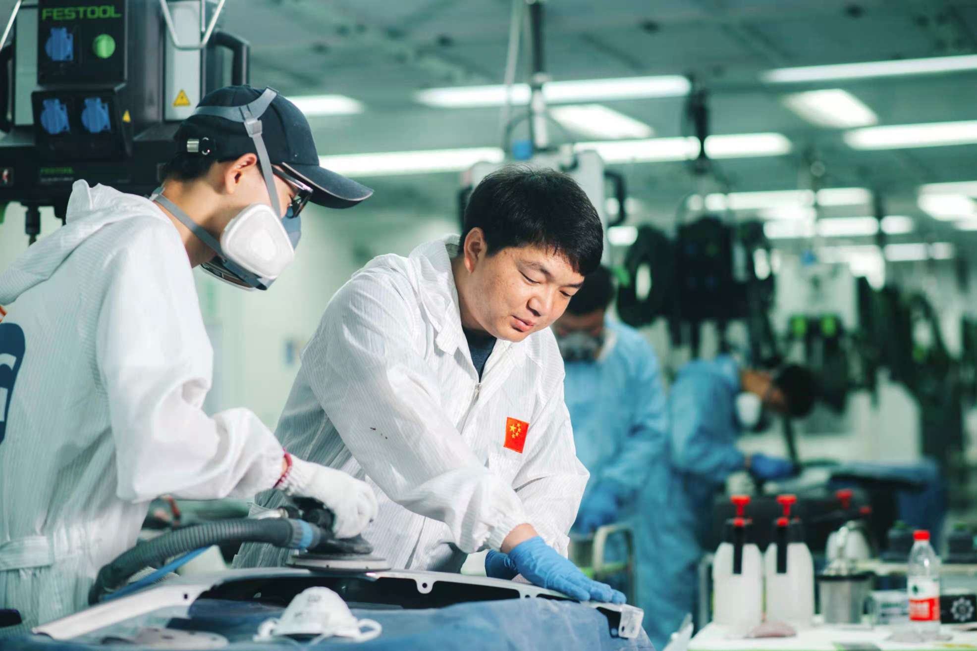 杨金龙:兴趣坚持成就出彩人生三尺讲台传承工匠精神