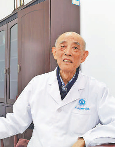 行医六十载一心为患者(走近国医大师?)