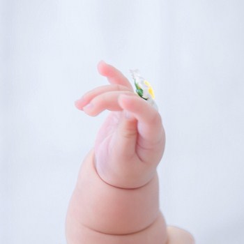 1 宝宝逮啥吃啥?这些安全隐患记得要消除!